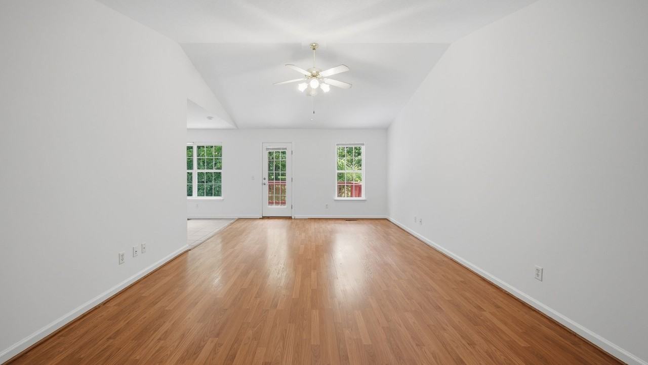 8506 Igou Gap Rd - Photo 4 of 29
