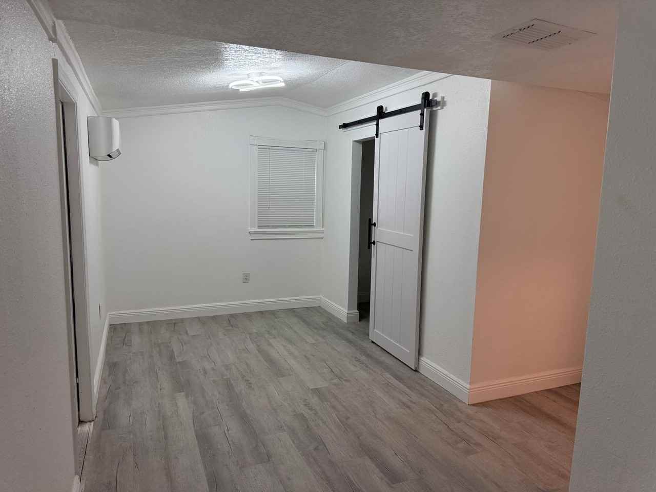 1904 W Saint Louis St #1 - Photo 5 of 12