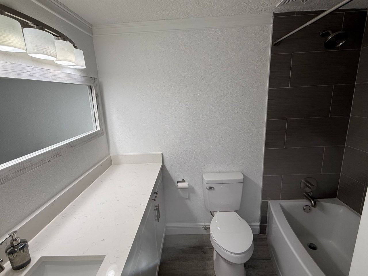 1904 W Saint Louis St #1 - Photo 7 of 12