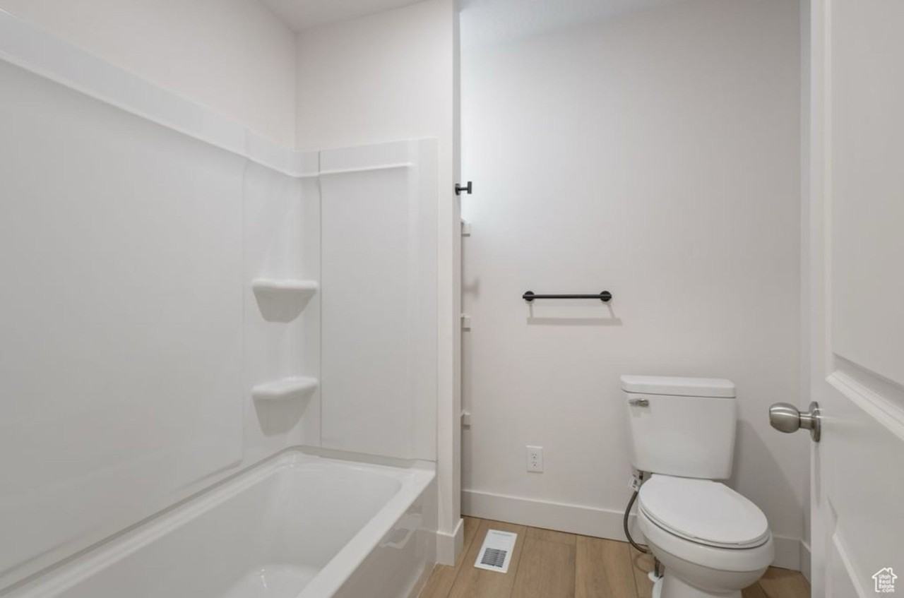 2085 North 900 West - Photo 6 of 26
