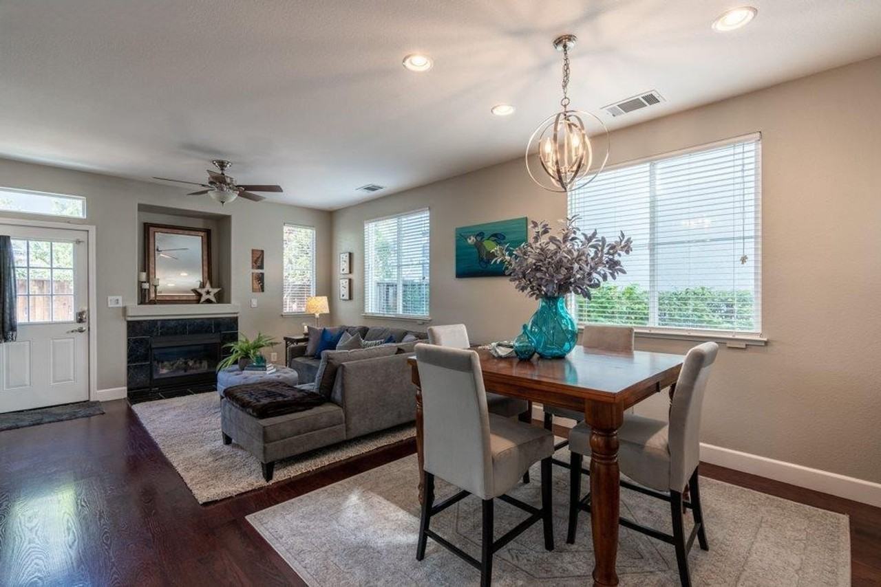7 Sanderling Ct - Photo 6 of 33