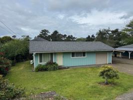 featured image of 7235 Holiday Ave