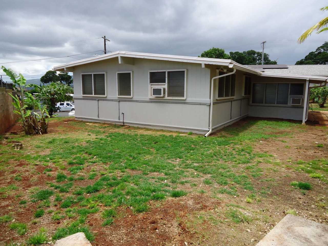1595 Hoomoana Pl - Photo 6 of 24