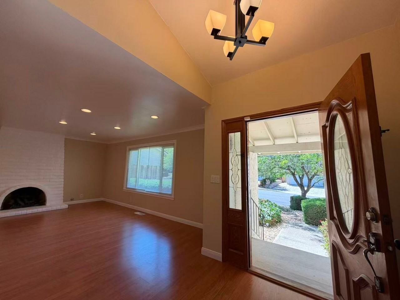 4483 Sweet Shrub Ct - Photo 4 of 41