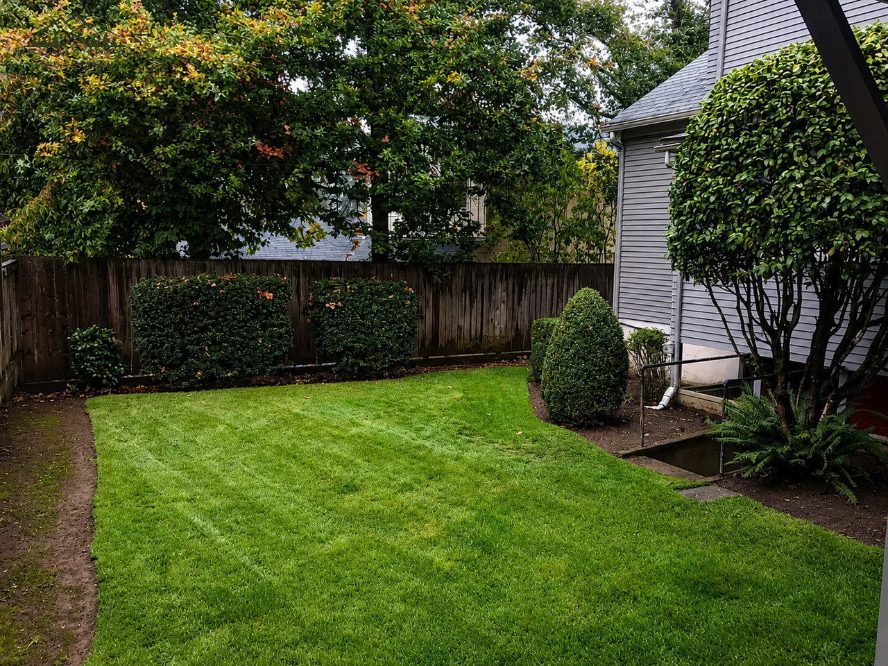 742 E 18th Ave - Photo 3 of 20
