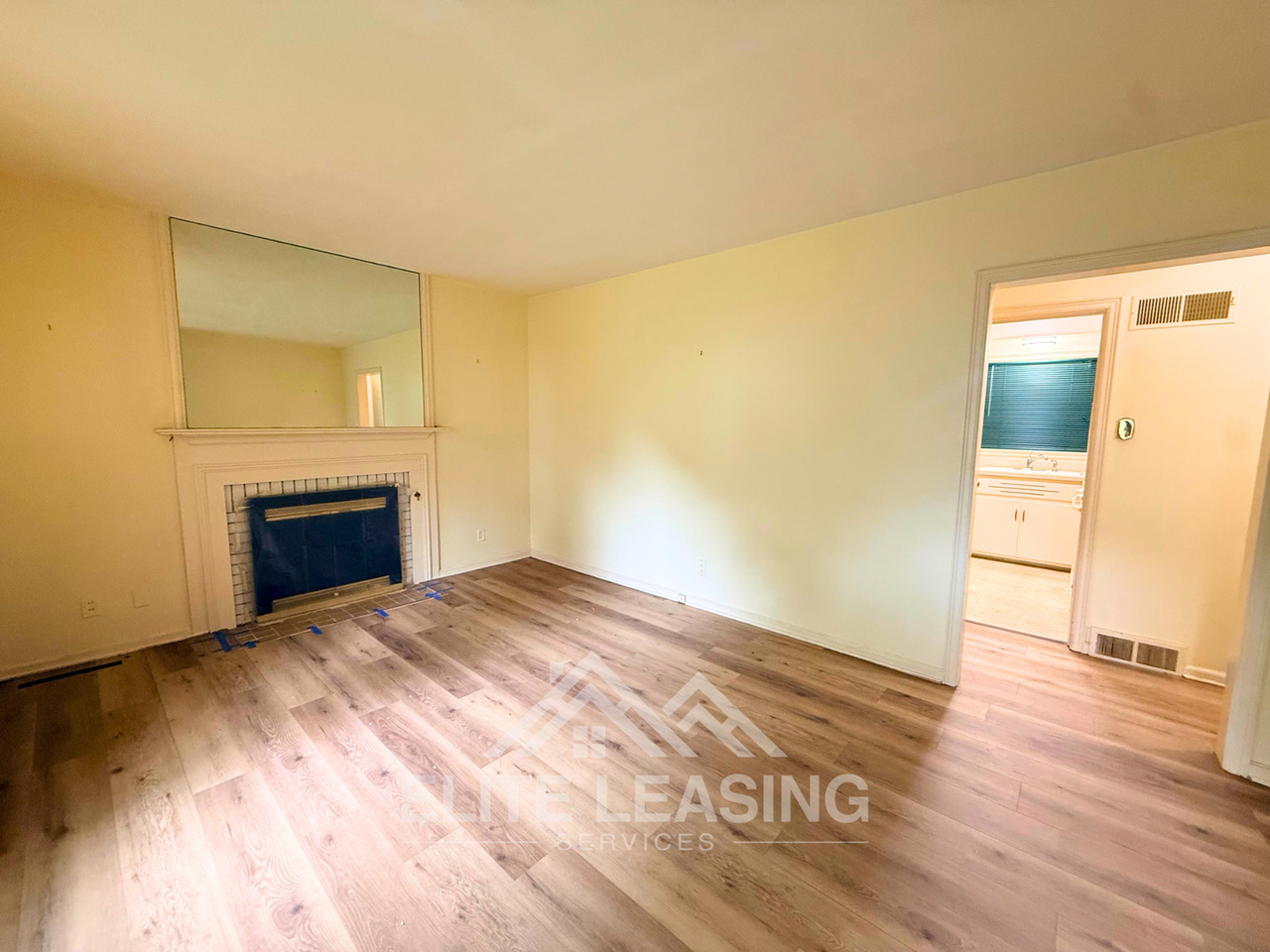 1826 Sw Campbell Ave - Photo 2 of 8