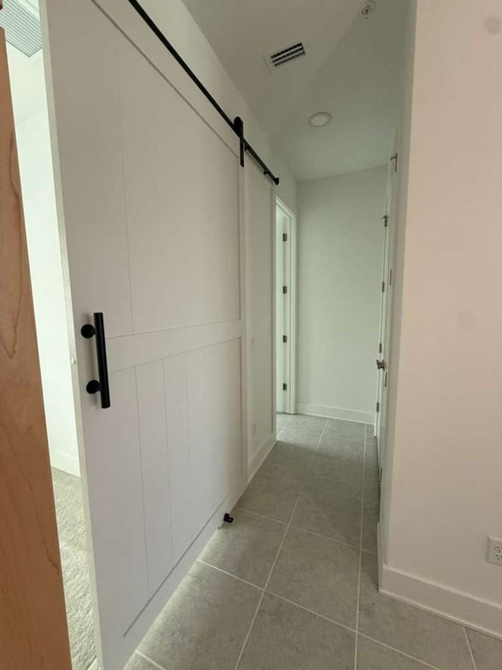 9943 Key Haven Rd - Photo 6 of 9
