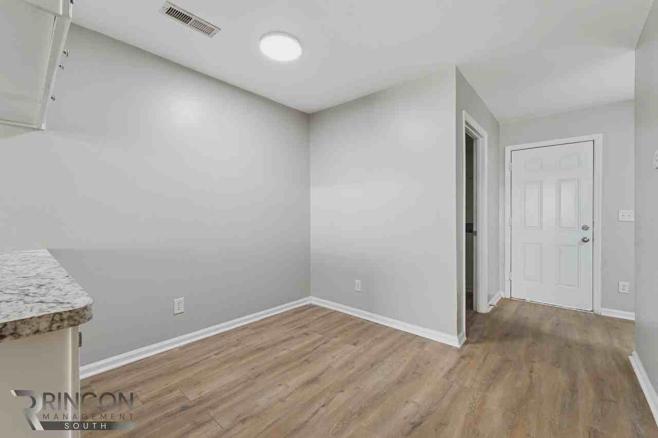 900 E Estates Blvd #930D - Photo 5 of 13