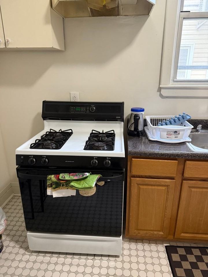 1234 New York Ave - Photo 6 of 21