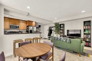 1384 Bryant St Ne - Photo 1 of 1