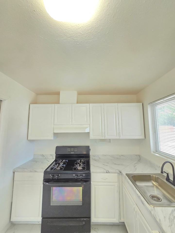 44221 4th St E - Photo 3 of 30