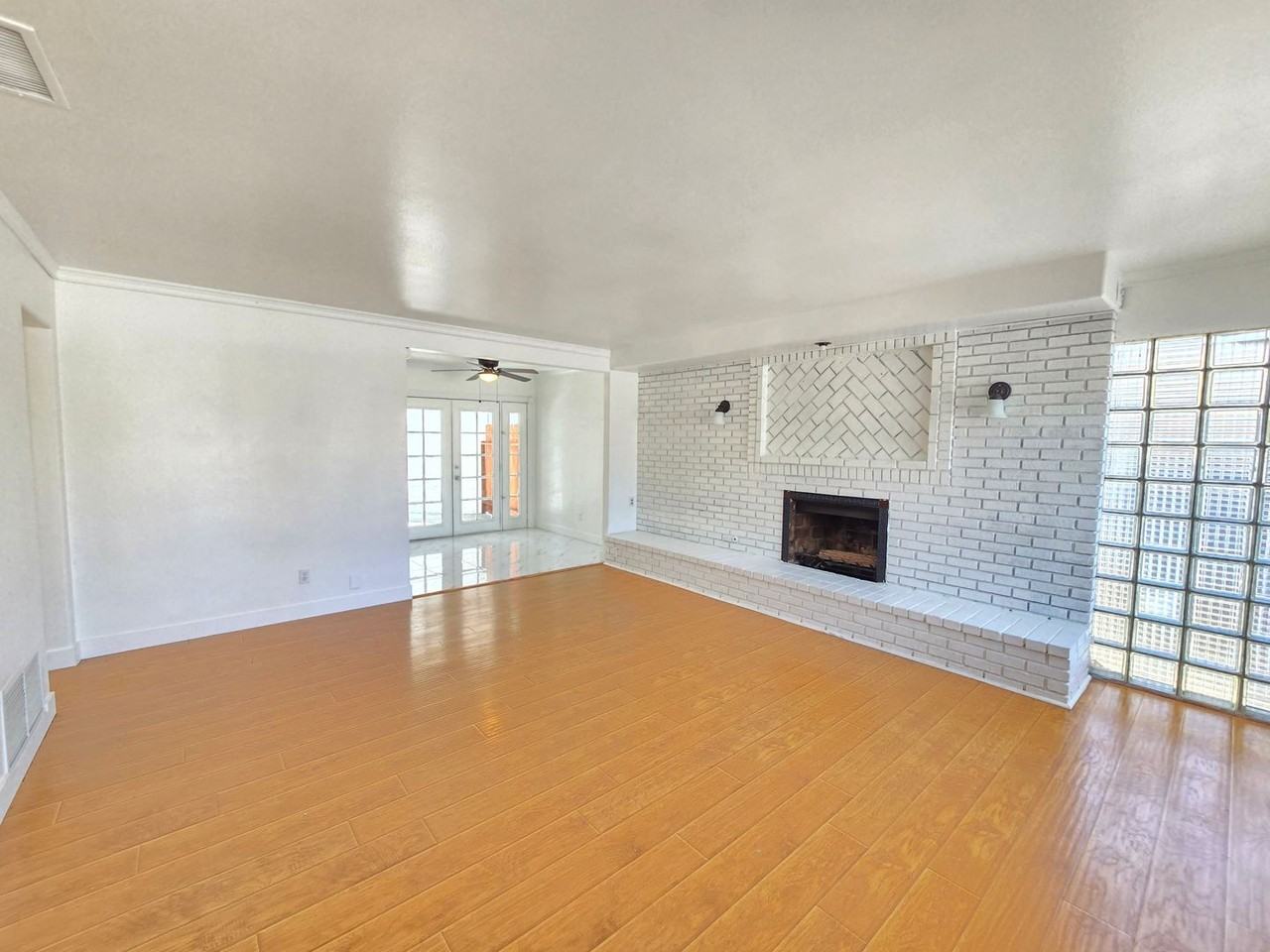 44221 4th St E - Photo 7 of 30
