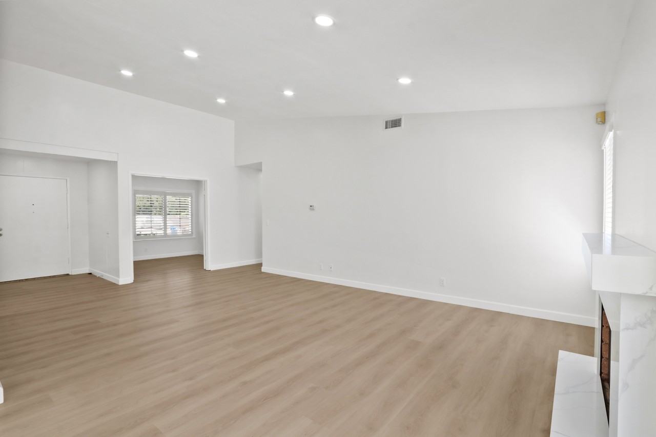 2806 Montellano Ave #NA - Photo 3 of 15
