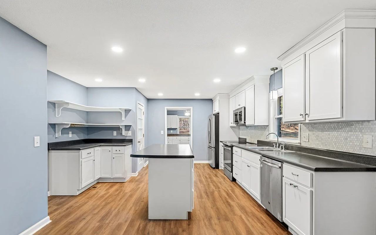 101 Fisher Dr #NA - Photo 3 of 7