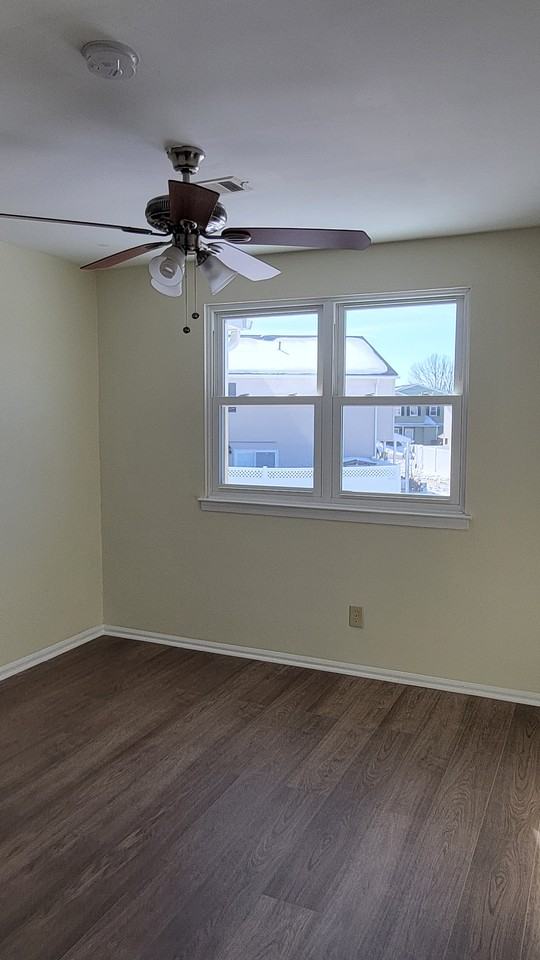 60 Reliance Ct #1 - Photo 5 of 16