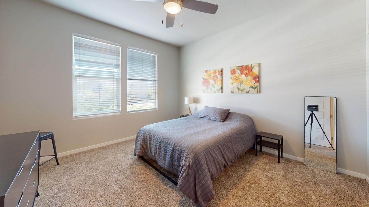 1260 W University Dr #0 - Photo 3 of 18