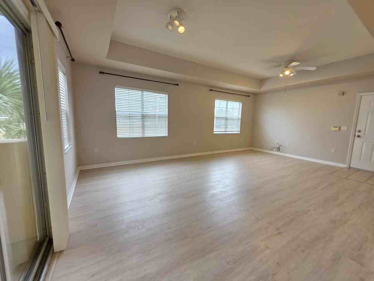2171 Portofino Pl #208 - Photo 4 of 50