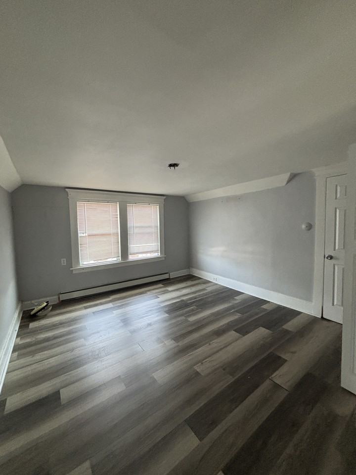 9597 Wentworth St #3 - Photo 7 of 7