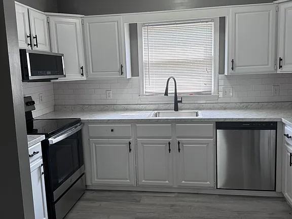 1131 Glendale Dr #1131 - Photo 6 of 18