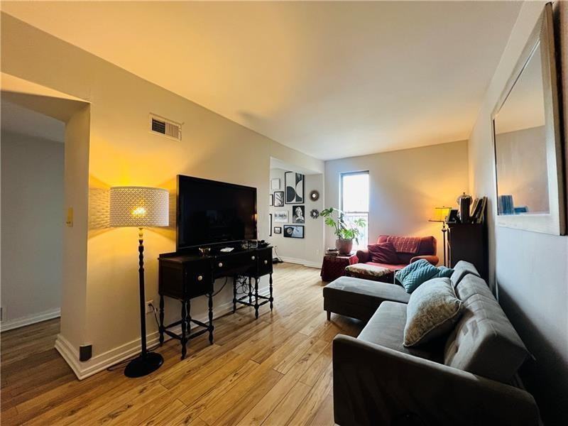 200 S Millvale Ave #201 - Photo 2 of 16