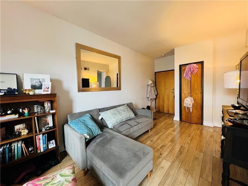 200 S Millvale Ave #201 - Photo 3 of 16