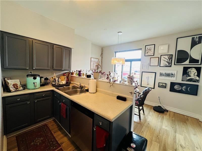 200 S Millvale Ave #201 - Photo 4 of 16