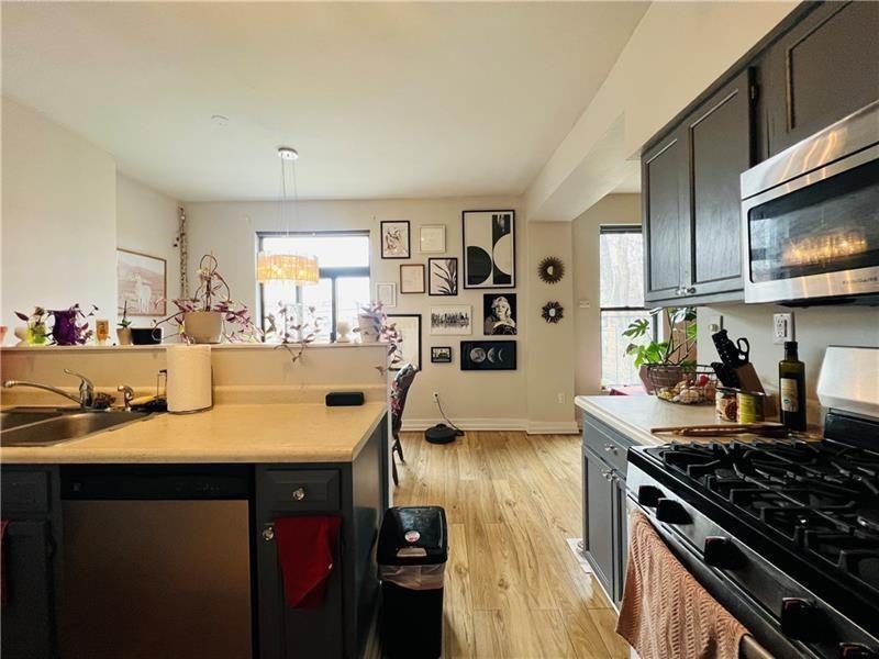 200 S Millvale Ave #201 - Photo 6 of 16