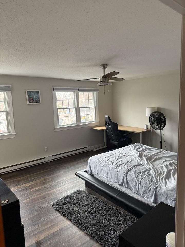 110 W Main St #17 - Photo 6 of 16
