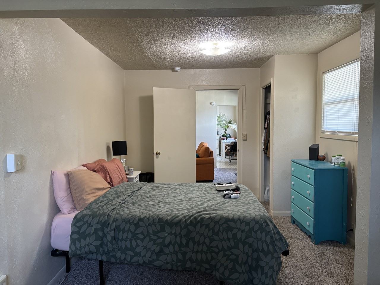 365 14th St Se #365 - Photo 3 of 13