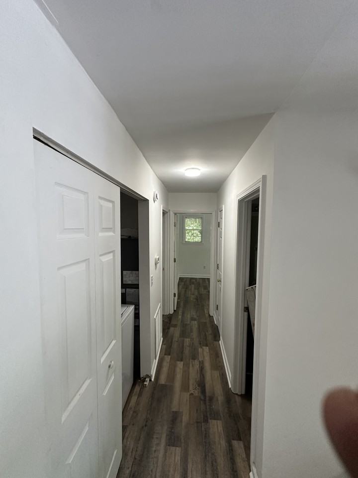 91 Orchard Rd #B - Photo 3 of 11