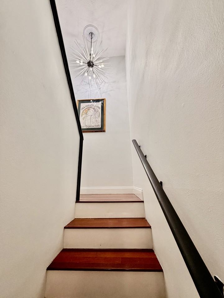 104 Biscayne Ave #NA - Photo 3 of 11