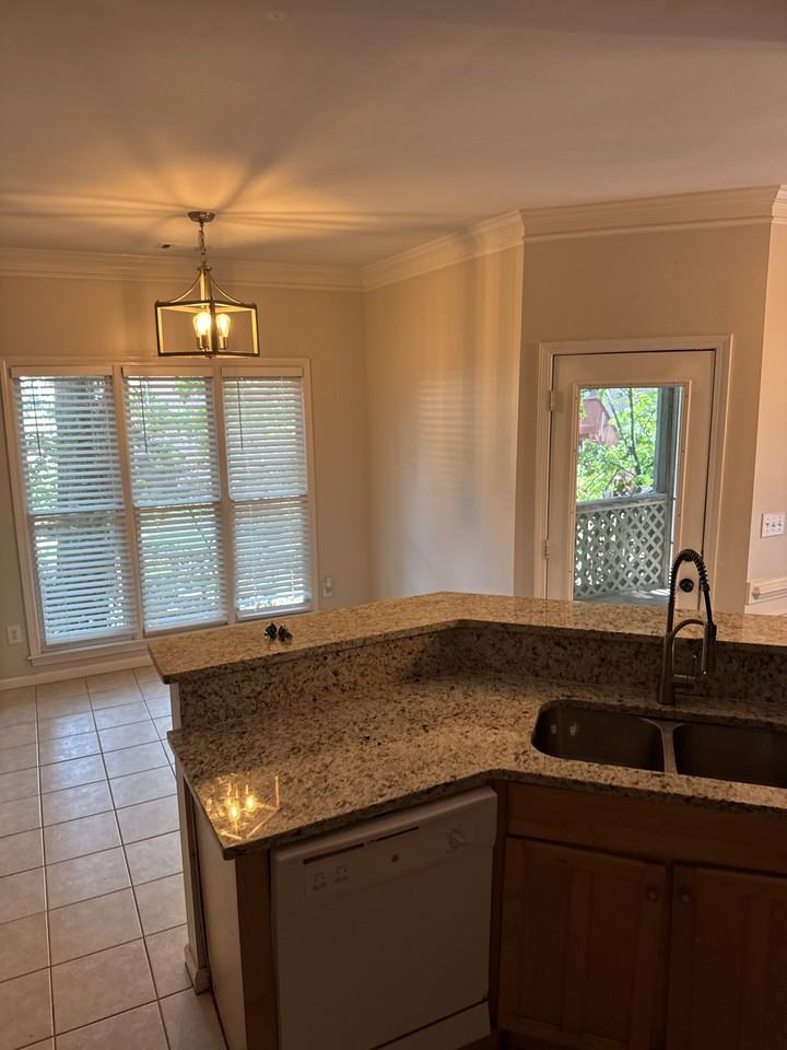 5366 Lexington View Ter #NA - Photo 5 of 19