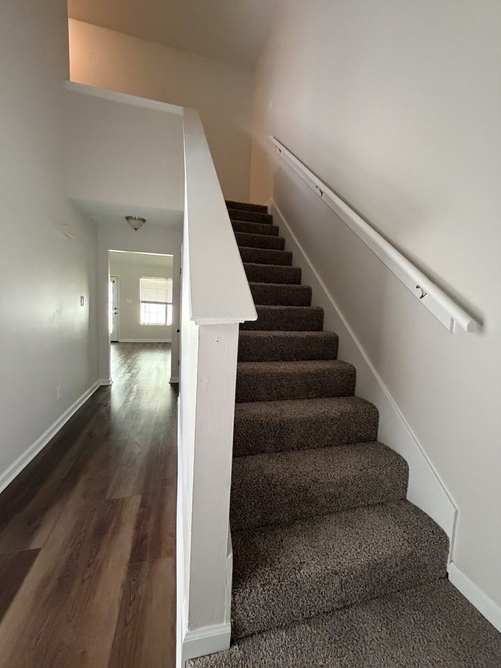 8544 Highland Glen Cir N #NA - Photo 2 of 12