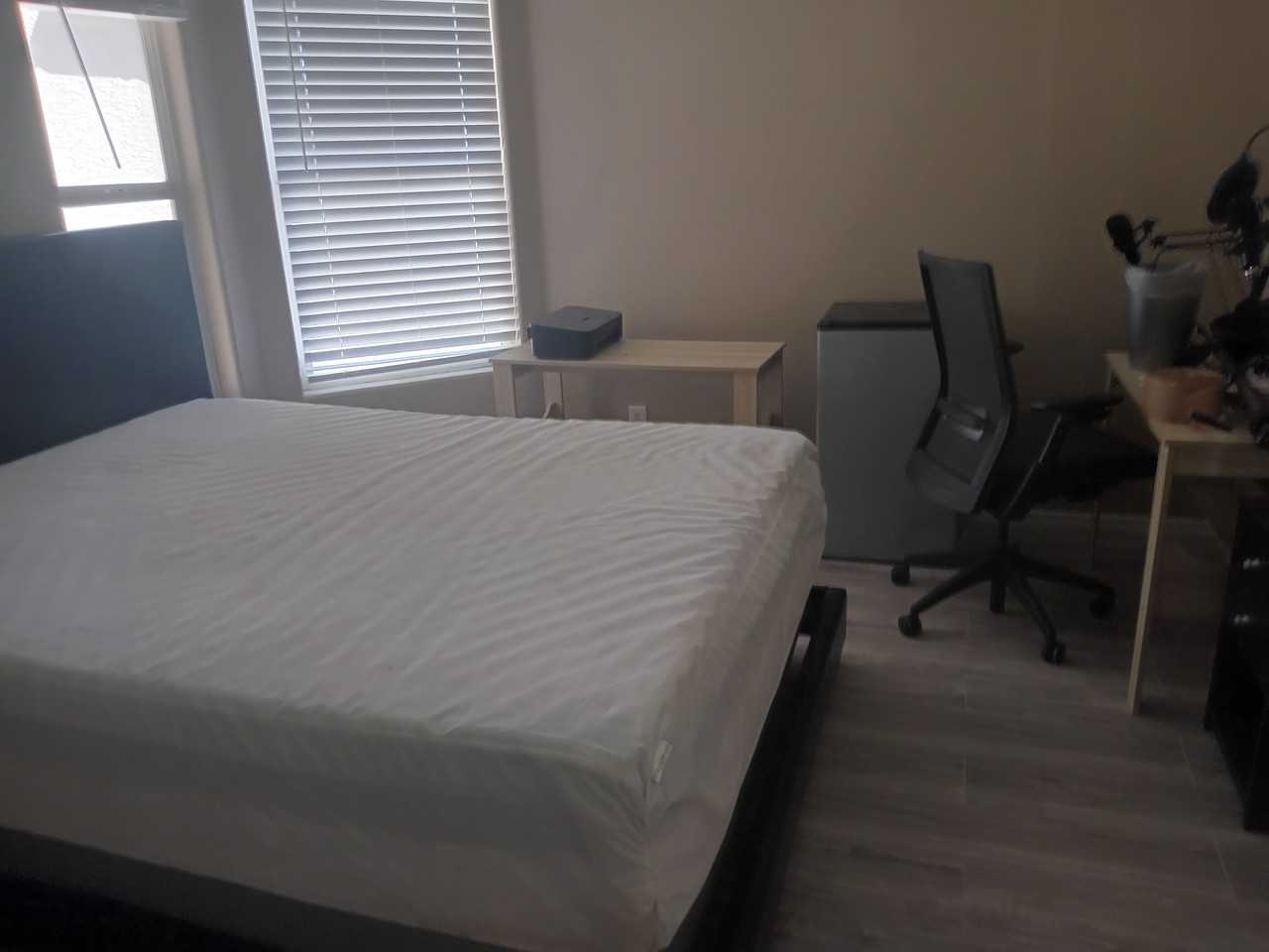 9014 West Cambridge Avenue - Photo 2 of 9