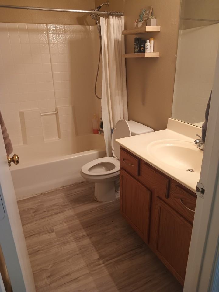 9014 West Cambridge Avenue - Photo 4 of 9
