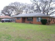 407 Daniels St - Photo 1 of 1