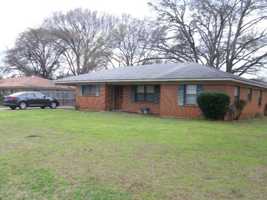 featured image of 407 Daniels St