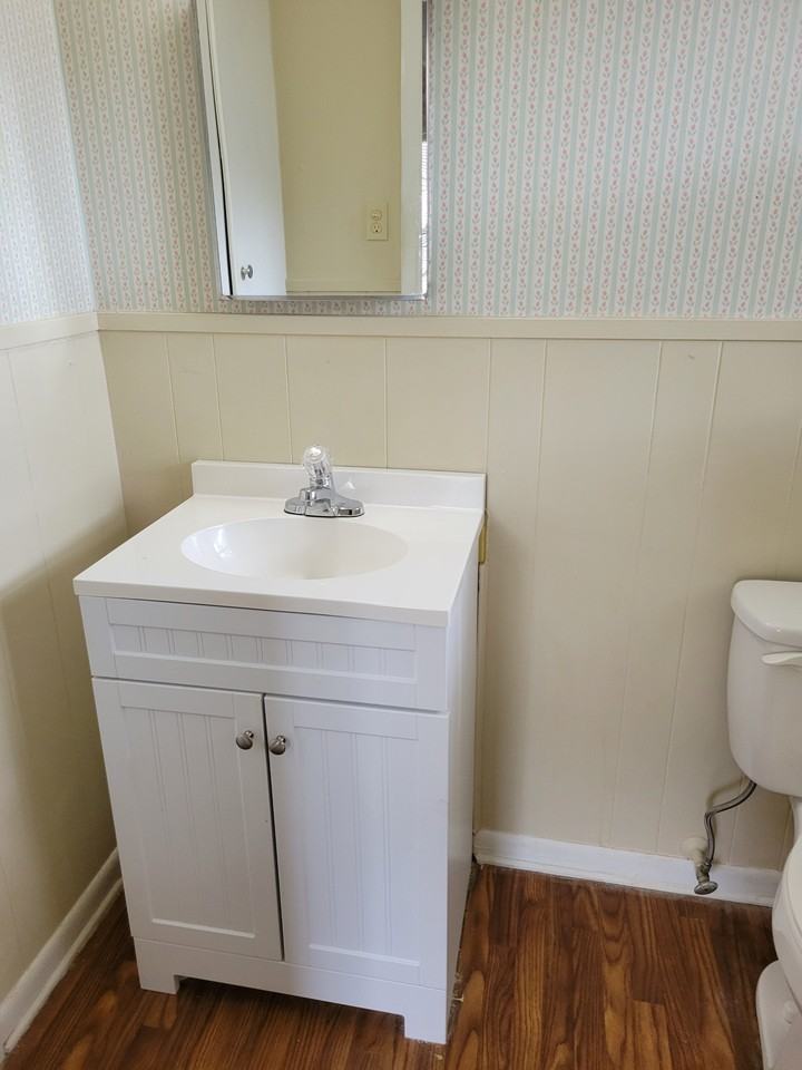 407 Daniels St - Photo 6 of 14
