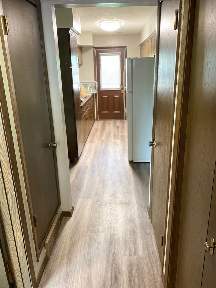 2740 N 49th St #5 - Photo 5 of 6