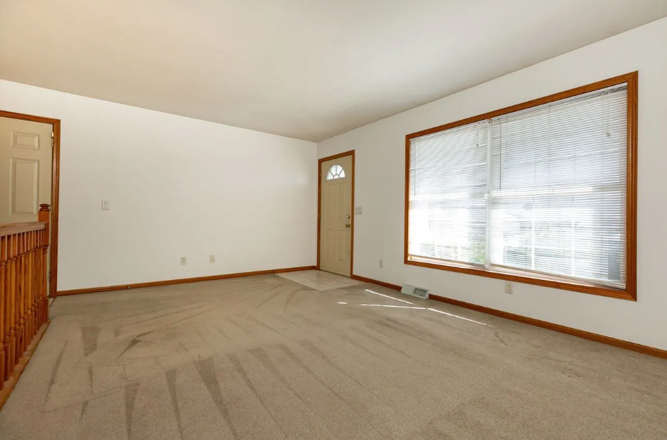 2091 Hummingbird Dr #2091 - Photo 2 of 26