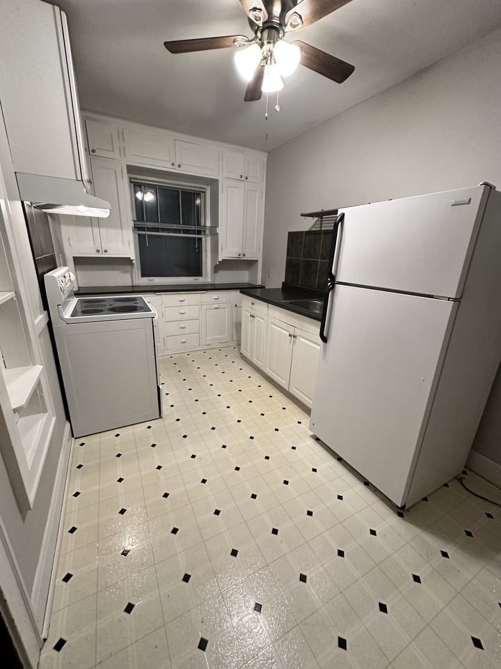 1844 Grand Ave #3 - Photo 6 of 17
