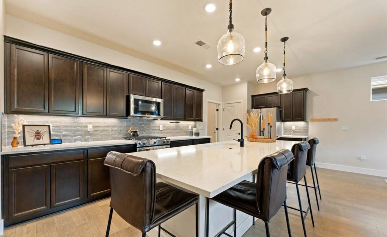 11972 W Wellness Ln - Photo 4 of 22
