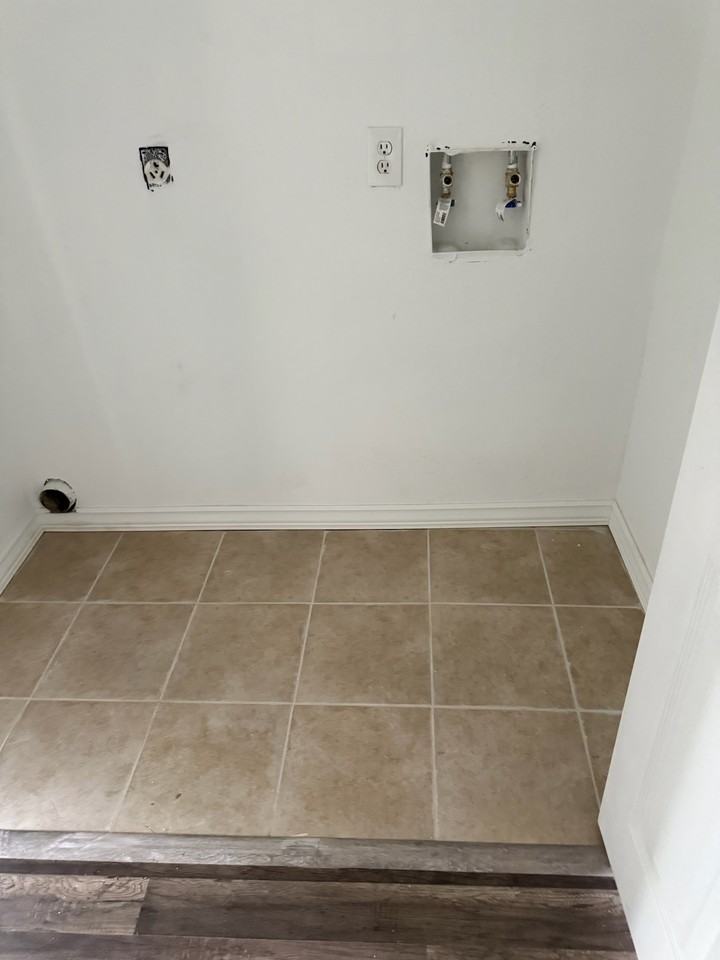 15509 Aldine Westfield Rd - Photo 7 of 9