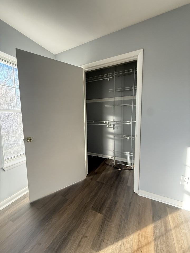 855 Vista View Ln #6 - Photo 4 of 21