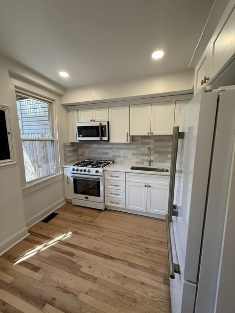 1108 Sterrett St - Photo 2 of 13