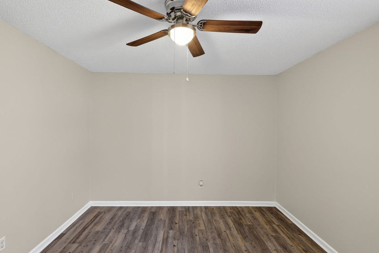 101 Bay Meadow Ct #101 - Photo 6 of 21