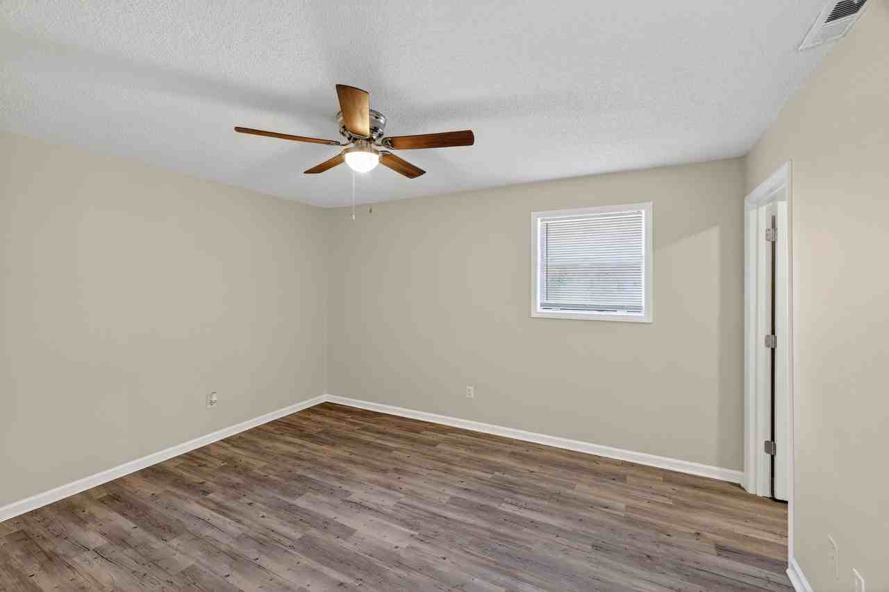 101 Bay Meadow Ct #101 - Photo 7 of 21