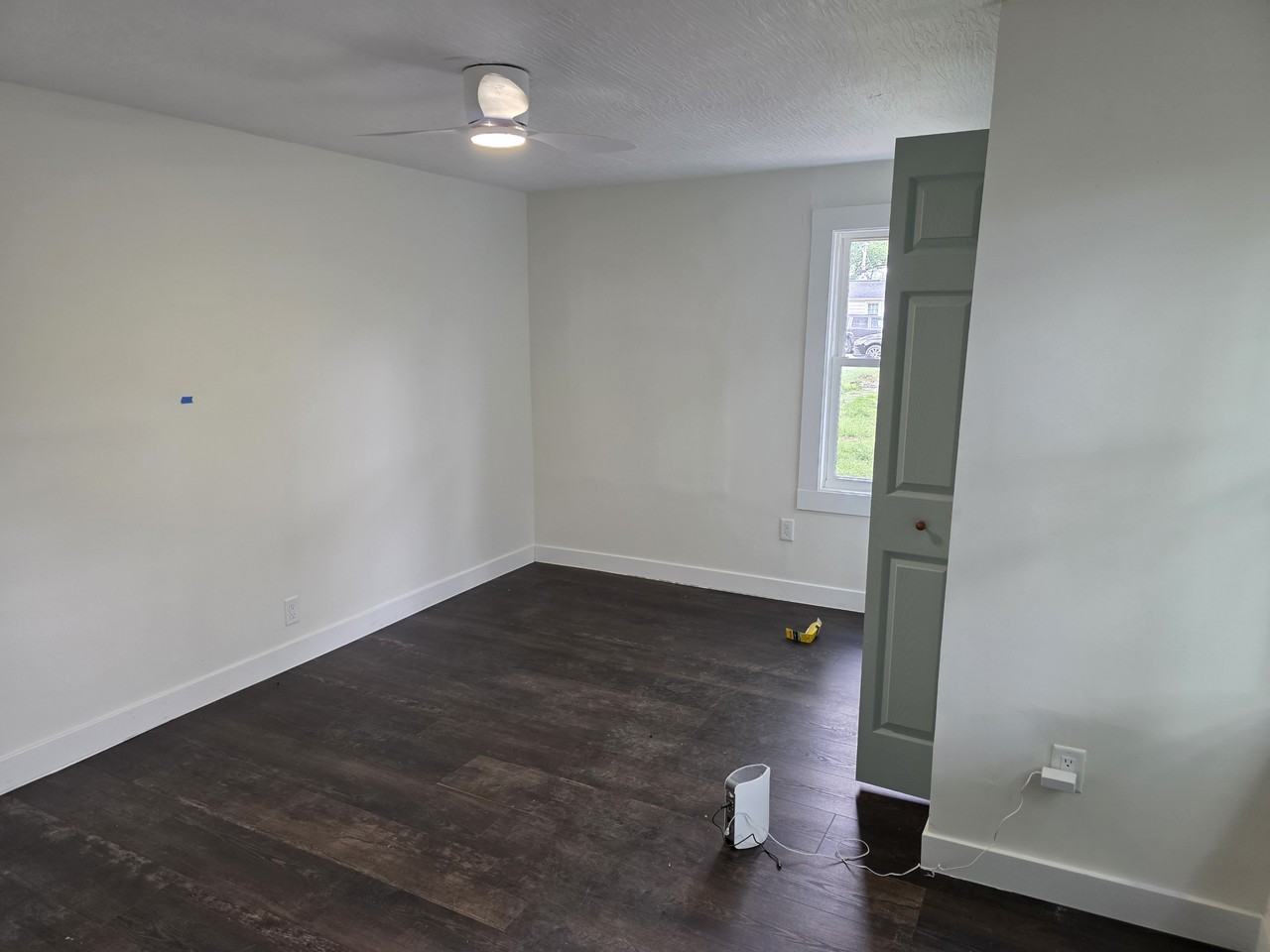 2129 Eddystone Ave - Photo 4 of 10