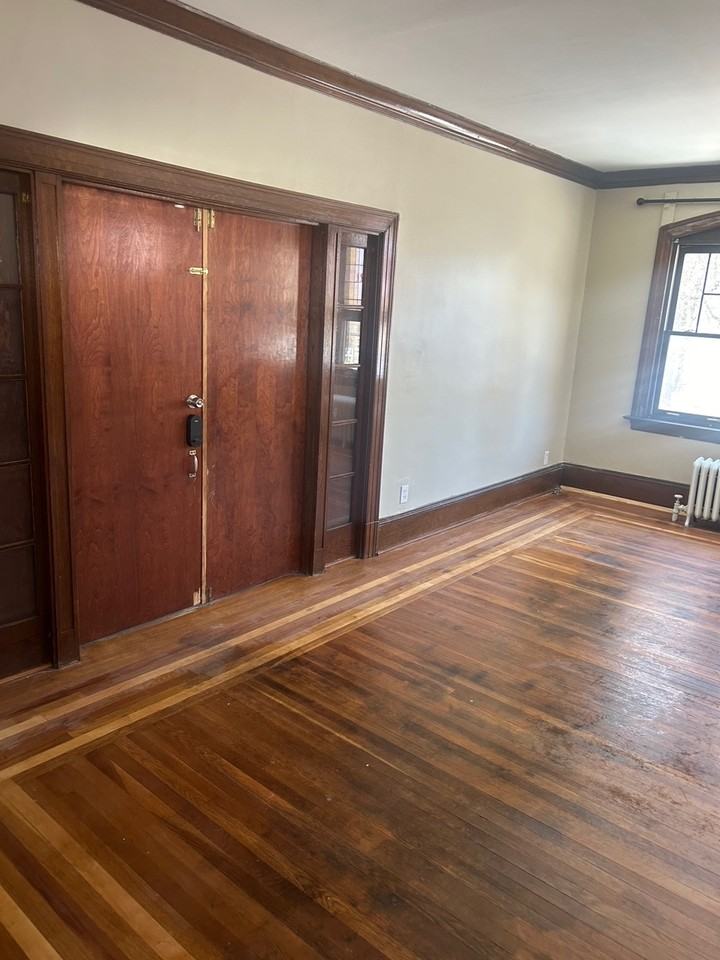 304 Edgewood St #2 - Photo 2 of 12