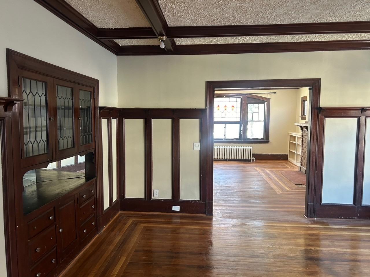 304 Edgewood St #2 - Photo 5 of 12